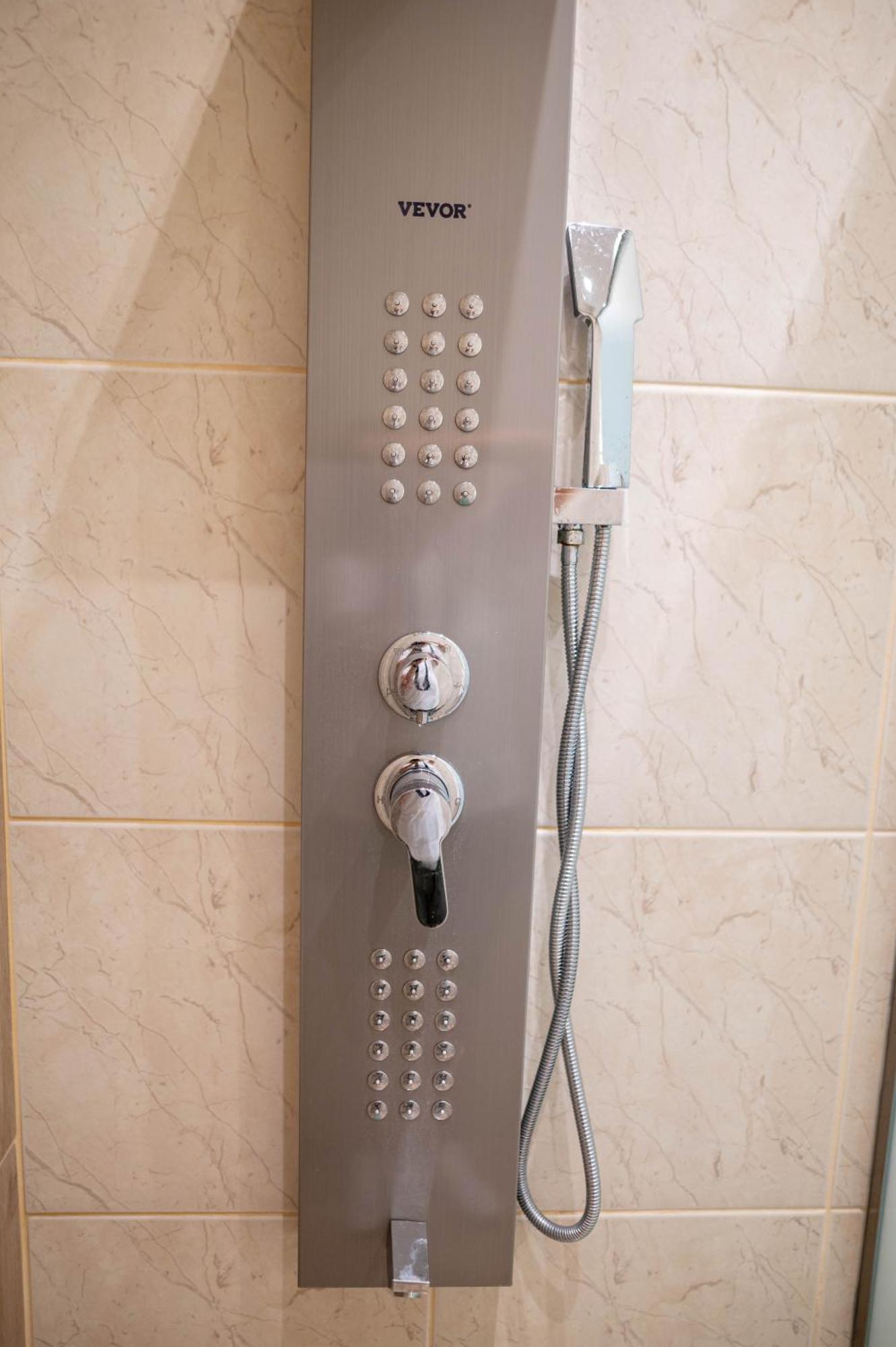 Kosnian City Suites Екстер'єр фото