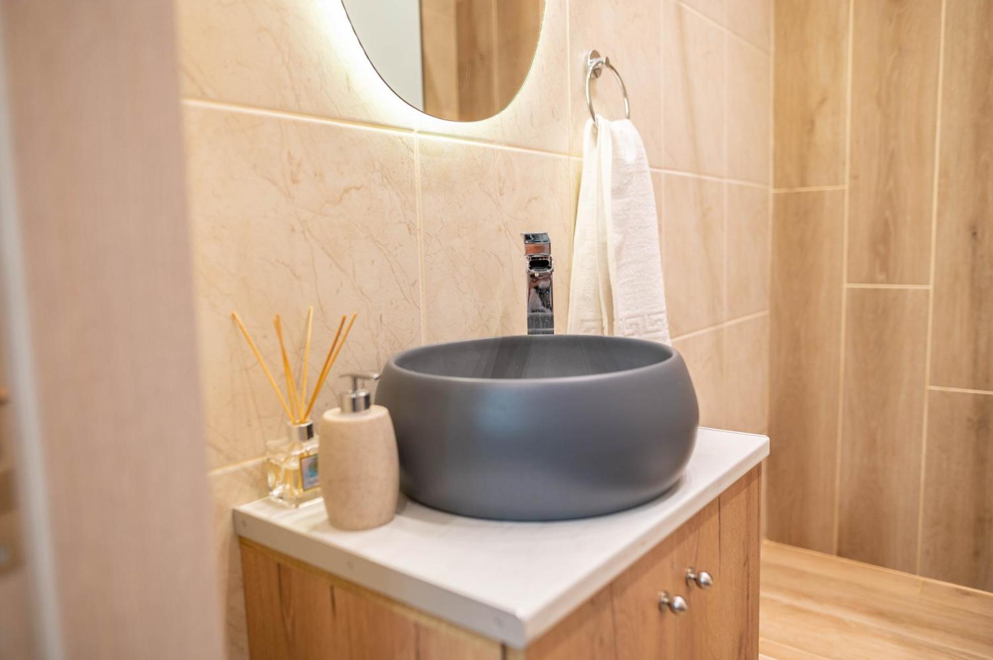 Kosnian City Suites Екстер'єр фото
